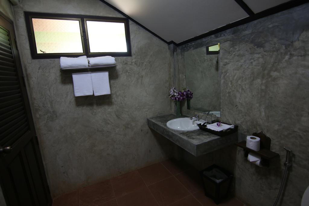 Little-Teak Homestay Chiang Mai Zewnętrze zdjęcie
